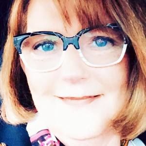 Meet your Posher, Jennie